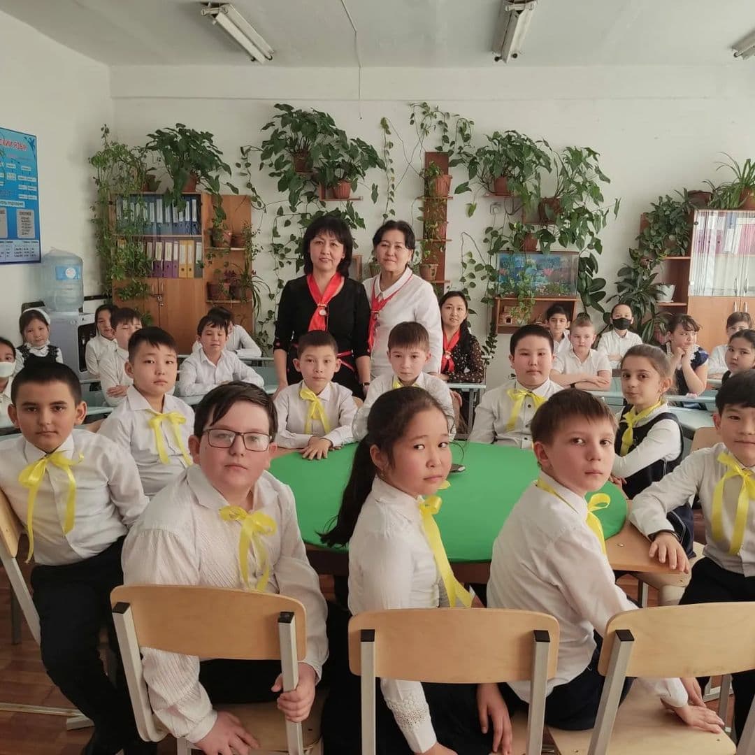 4г, 4е сыныптар арасында мектеп пәндері бойынша сайыс өтті